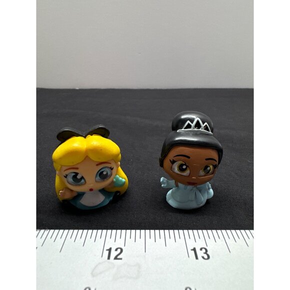 Disney Doorables Princess & Friends Mini Figurines Set Of 6 Just Play - Picture 4 of 12